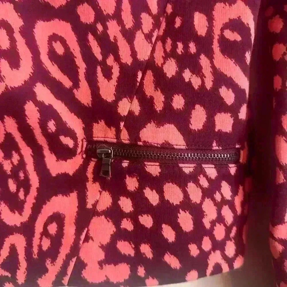 GAP Jacket Women’s Leopard Jacket, Sassy Pink - Picture 7 of 10